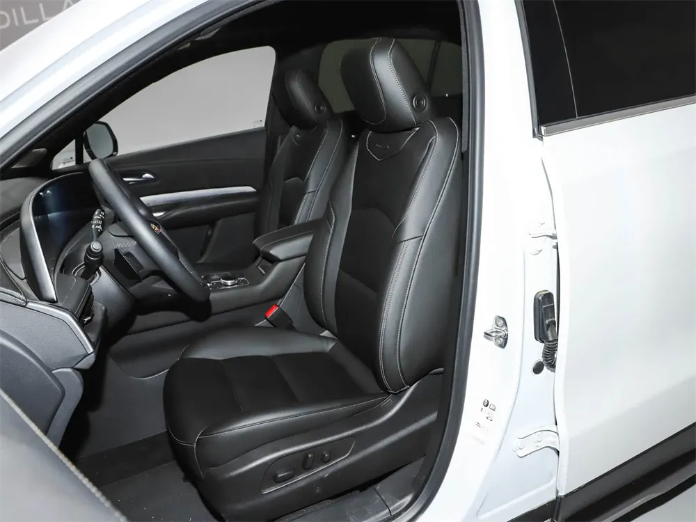 2025 SAIC-GM Cadilac XT4 25T / 28T